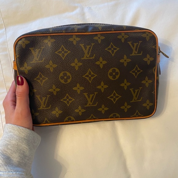 SOLD ❤️Authentic Louis Vuitton Compiegne 23 - Picture 6 of 9